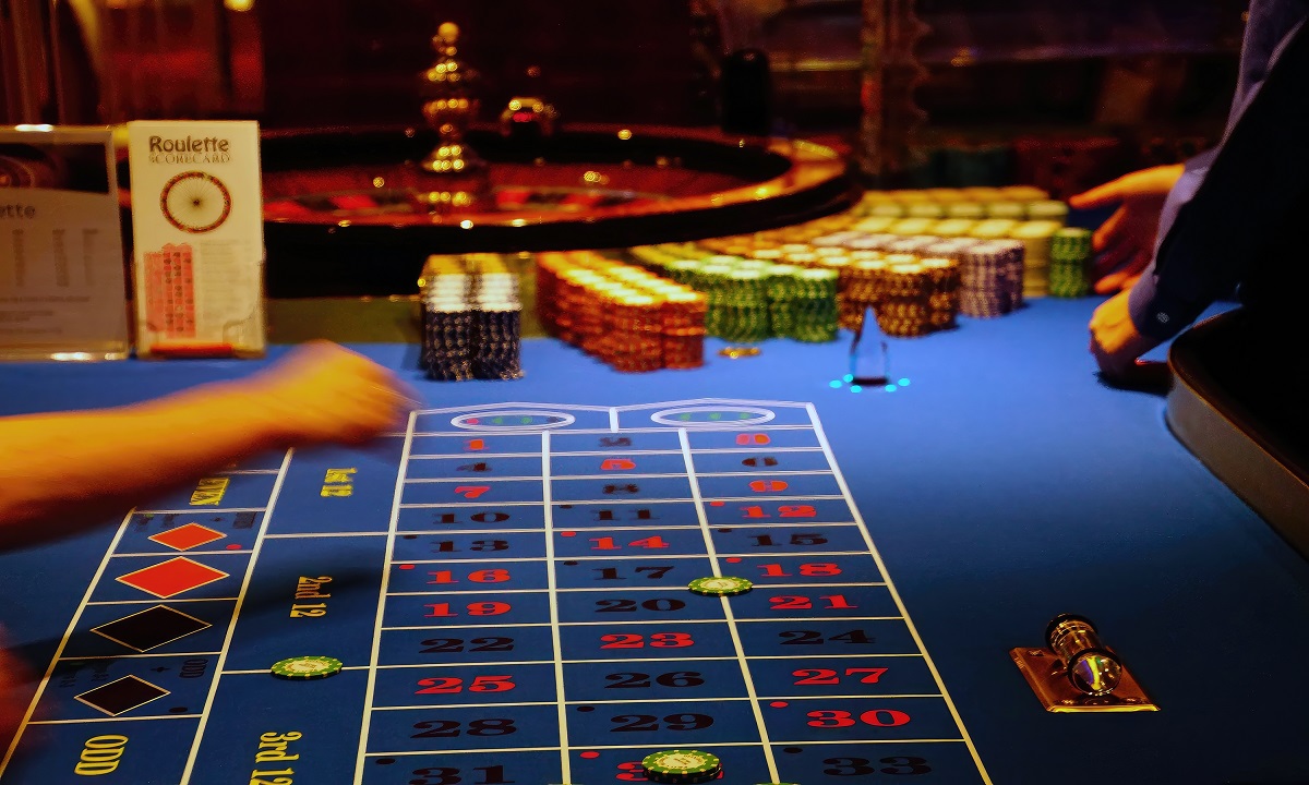 真人輪盤是什麼?專家不告訴你的賺錢秘招!真人輪盤規則、玩法介紹 真人輪盤是什麼?專家不告訴你的賺錢秘招!真人輪盤規則、玩法介紹